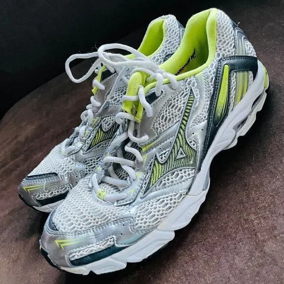 XLNT Mizuno Wave Inspire 6 Vintage Silver White Chartreuse Womens 9 US 40 EU - Picture 3 of 10